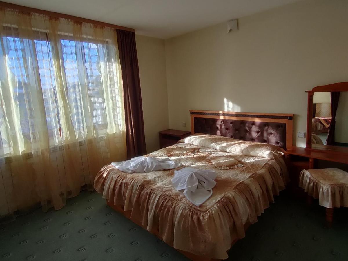 Guest Rooms Grachenovi Bansko Buitenkant foto