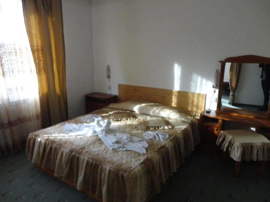 Guest Rooms Grachenovi Bansko Buitenkant foto