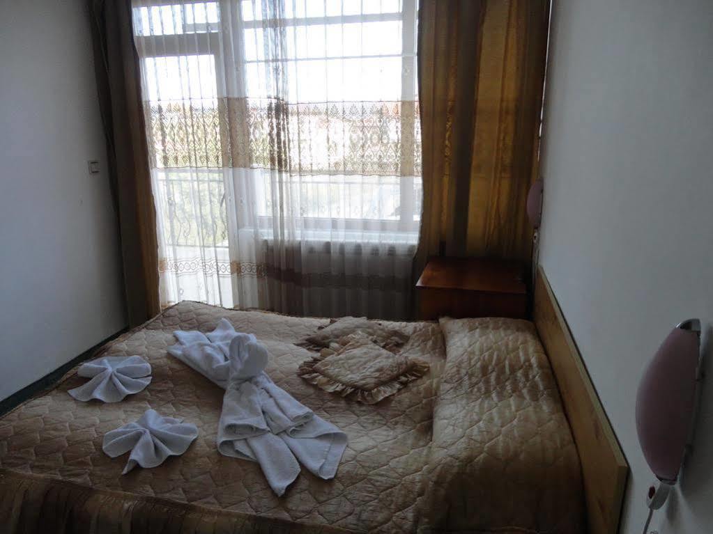 Guest Rooms Grachenovi Bansko Buitenkant foto