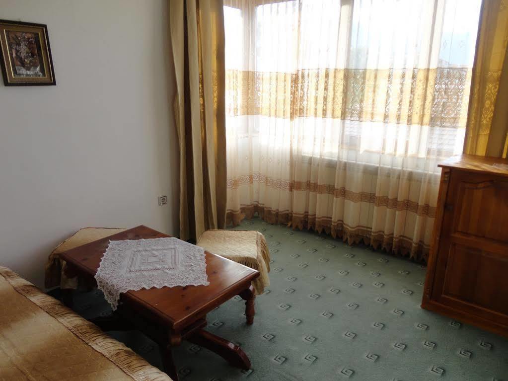Guest Rooms Grachenovi Bansko Buitenkant foto